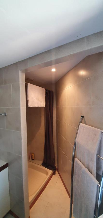 Joshroom Caux Bagian luar foto