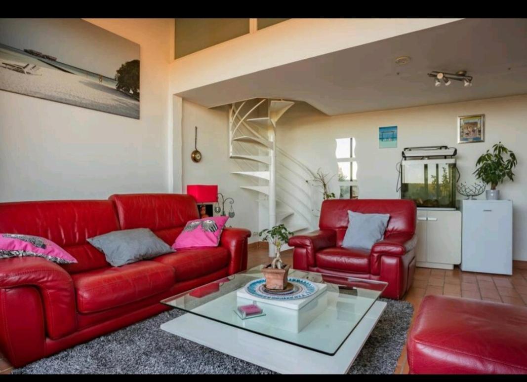 Joshroom Caux Bagian luar foto