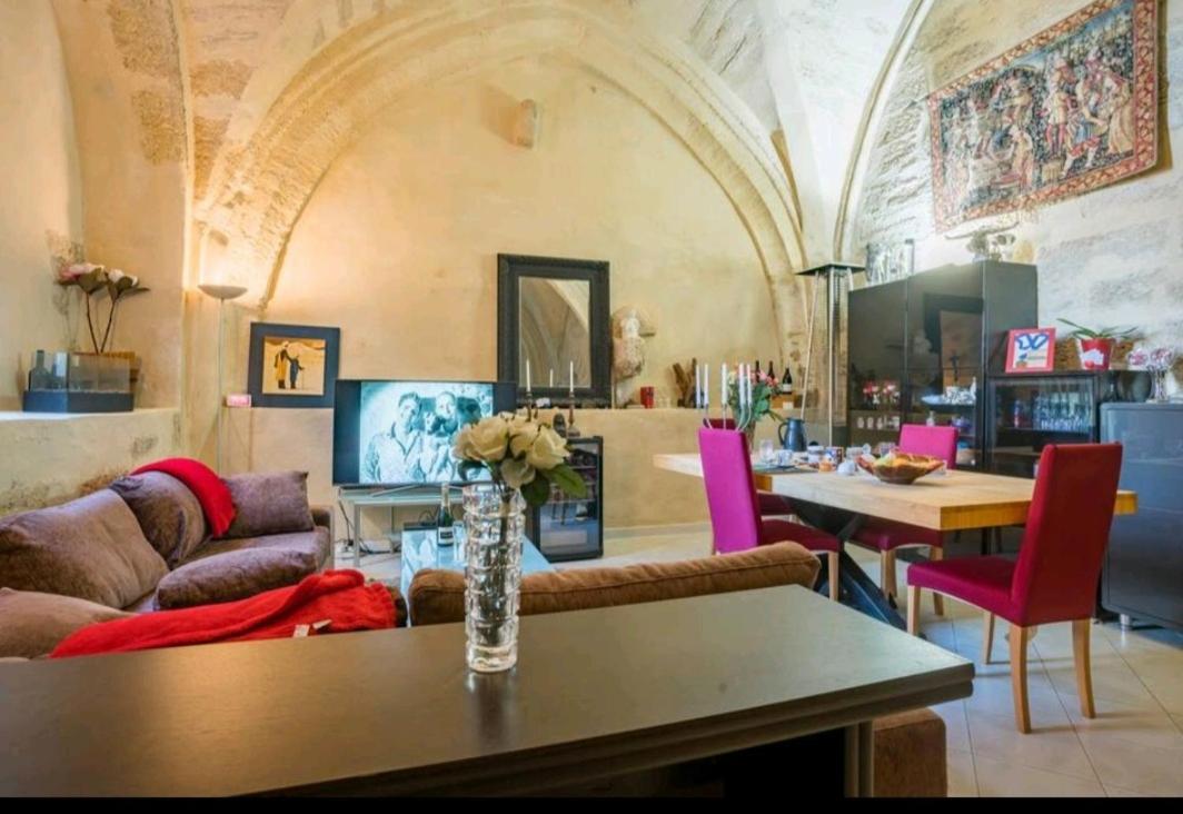 Joshroom Caux Bagian luar foto